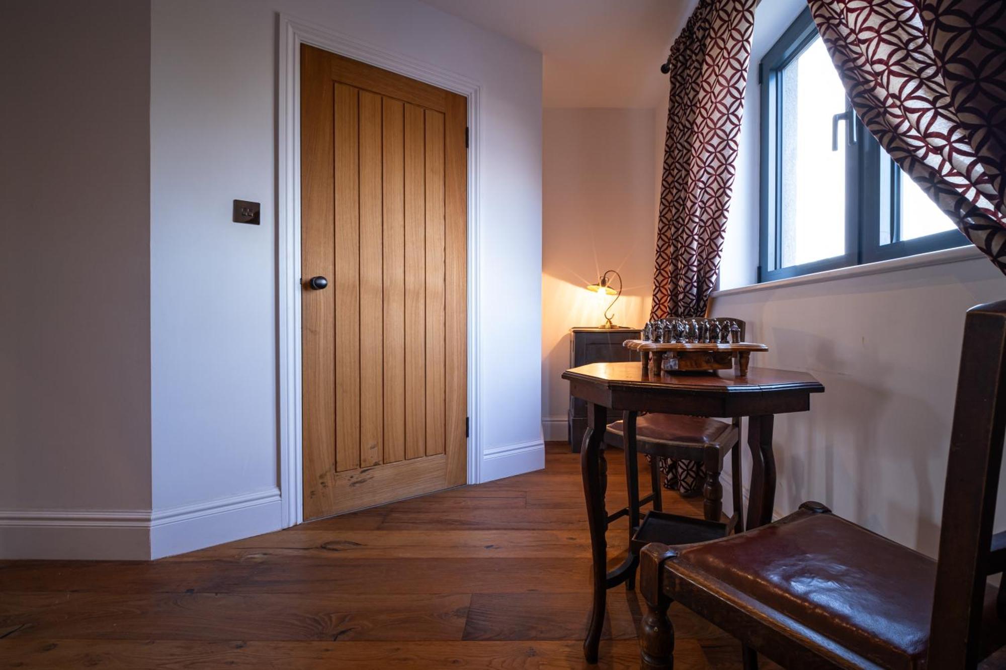 The Ridge - Luxury Designer With Hot Tub And Sauna, Bexley Borough Of Londen
